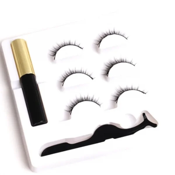 Natural Looking Magnetic Lashes (1)