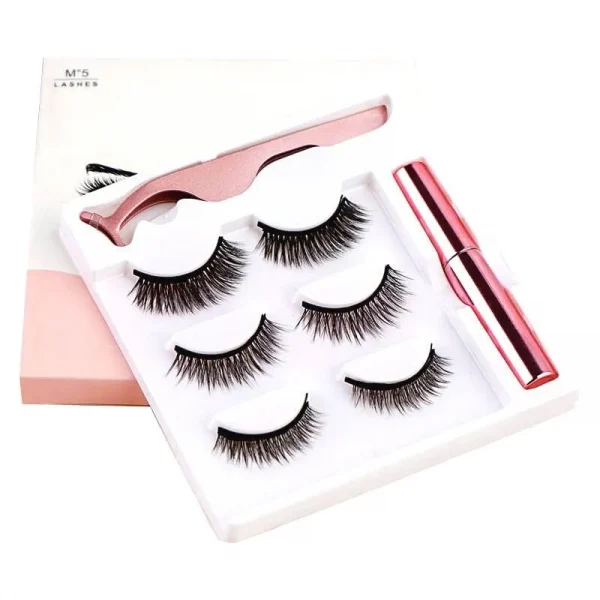 Natural Looking Magnetic Lashes (1)